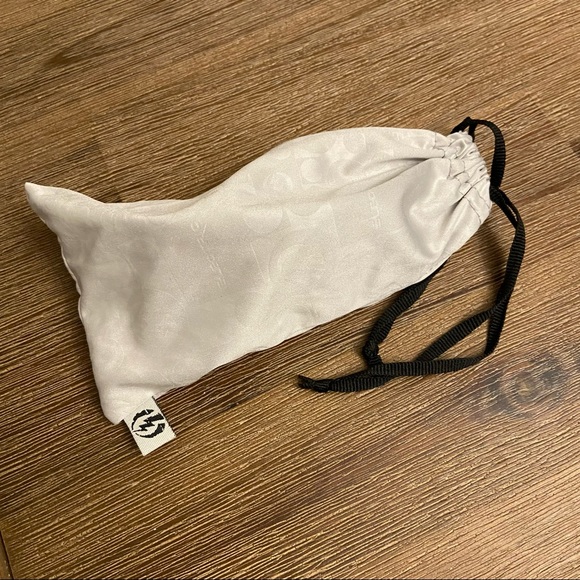 Electric sunglasses - Picture 10 of 10